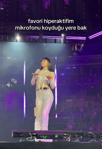 onu çok seviyorum | microphone