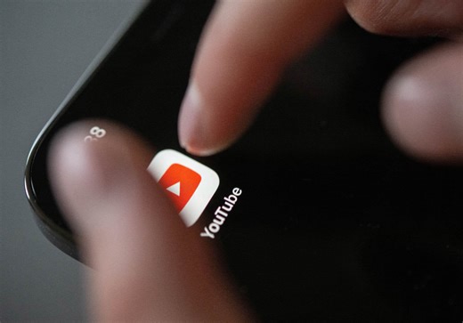 Son usage en France a augmenté de 31% en deux ans: comment Youtube est devenu "incontournable dans les foyers et les poches des Français"