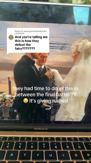 aaronwarnerbookclub (@rhysandbookclub)’s videos with original sound - aaronwarnerbookclub