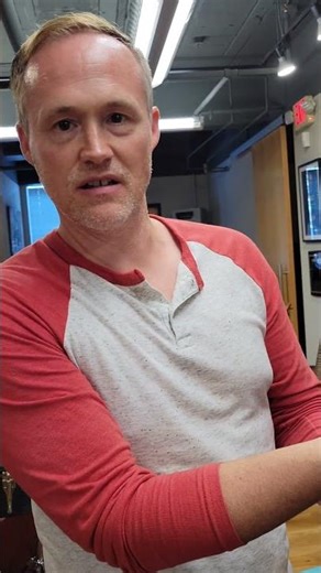 A closer look at the Cunningham L-5 Acoustic Guitar Gruhn Guitars Nashville. #nashville #Shorts