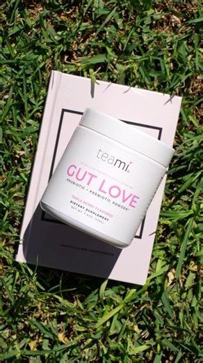 Taking probiotics & prebiotics powder can have a significant impact on your overall health and wellbeing. Here are just a few of the amazing benefits: • boosts your immune system 💪🏼 • reduces symptoms of bloating and gas 💨 • increases energy levels 🔋 • supports weight loss & management 🔥 • regulates blood sugar levels 🩸 With regular use, you can say goodbye to digestive problems and hello to a happier, healthier you! SHOP NOW! www.teamiblends.com #teamiblends #gutlove #guthealth #guthealth