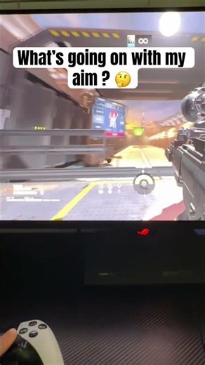 Weird aiming bug on Ps5 ( multiple controllers tested ) #rainbow6siege #ps5 #ps5pro #r6