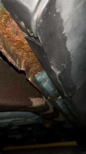 2000 ford crown Victoria lx no muffler