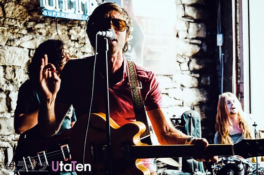 バンド初心者でも簡単に弾ける？ボーカル男女別おすすめ曲もコピーバンド曲14選！