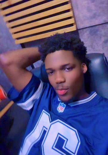 Axel Merryl - Découvrez son Clip Exclusif ! 🔥