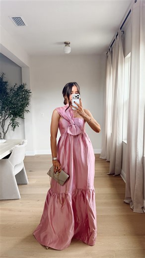 Ella Cobb on Instagram: "💘🥂🫶🏼🌸💞🍾✨💖 No caption needed for this one. I am SHOCKED by these two dresses!! Not only are they giving whimsical princess girlie pop, but they are extremely flattering and surprisingly comfortable!!!!!!! I am obsessed!! heart + comment & I’ll send you details on how to shop these dresses right on your Amazon app!!!!! & Save this post for inspo!! All sizing details are in the caption of each photo on my storefront. I am 5’1. Typically a size 24, 2, small #amazonfa