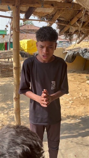 Kaise kaise log rahte h yarr‪@YouTube‬