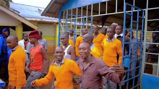 funinyboy star (@betgideon)’s videos with original sound - SHORT WIRE TYONDO