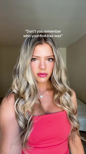 Neela Jolene TikTok Twin Kiss Video: First Kiss with Ayden Mekus