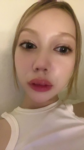 The Bleached Brows Theory: Transform Your Look!