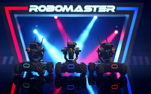 DJI 大疆创新 - 机甲大师 S1 教育机器人带你玩出名堂