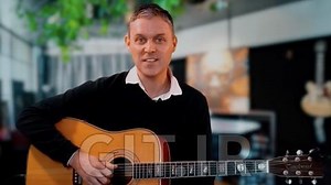 Learn Guitar: Zero to Guitar Fingerpicking in 30 days