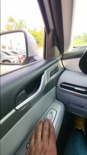 Mirrors tilt downward? Turn off auto-tilt feature #sideview