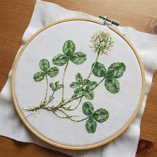 Clover Cross Stitch Template Download | Digital Botanical Clover Embroidery Pattern - Etsy