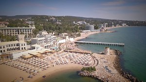 Thermal springs and mud therapy on Bulgaria's Black Sea coast