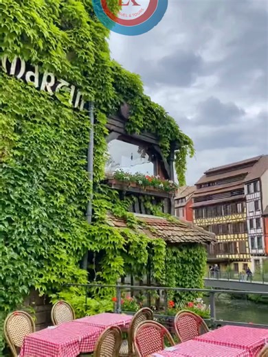 🌍 Eurotrip 8 Ditë ! 📅 Data: 12 Prill | 8 ditë 💶 Çmimi: 459€/person Itinerari i Përmbledhur: Dita 1: Nisje nga Tirana, kalim nëpër Malin e Zi dhe traget Gjiri i Kotorrit, mbërritje në Zagreb. Dita 2: Ljubljanë – vizitë e shkurtër e kryeqytetit, më pas Salzburg dhe mbërritje në Mynih. Dita 3: Vizite në Mynih, më pas Shtutgart. Dita 4: Karlsruhe, Baden-Baden dhe Strasburg – qyteti i UNESCO-s. Dita 5: Colmar, Mulhouse, Bazel dhe Zyrih. Dita 6: Liechtenstein, Insbruck dhe Trieste. Dita 7: Shëtitje