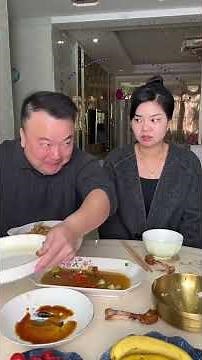 My silly husband is eating all the food by himself again; let's see how I deal with him!