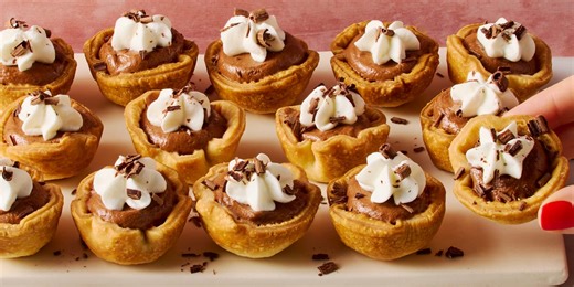 These Mini French Silk Pies Are A Grown-Up Version Of My Favorite Childhood Dessert