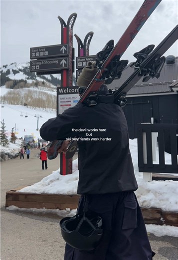 Skiing in Colorado: A Guide to Ski Boyfriends