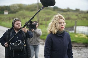 'France' Trailer: Celebrity Journalist Léa Seydoux Has A Crisis Of Vocation Conscience For Director Bruno Dumont