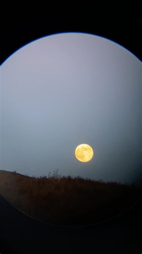 Drawing in on the Wolf Moon 🐺🌕🔭 #moon #moonlight #sunset #astronomy #moongazing #supermoon #uk