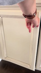 Discover the Perfect Water Bottle Organizer for Any Cupboard – Say Goodbye to Clutter!