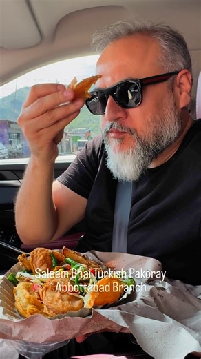 Ali Rehman on Instagram: "Saleem Bhai Turkish Pakoray in Abbotabad - Me is the likes. (Allah Janay is mai Turkish kya hai 🙊🙈) Saleem bhai ki Abbotabad wali location Google maps code: 8J6M35X9+JW Google maps link: https://maps.app.goo.gl/xrcbV6zYfiEaM3qQA?g_st=ic Have tou tried this combo? Tell me in comments. #shoonkria"