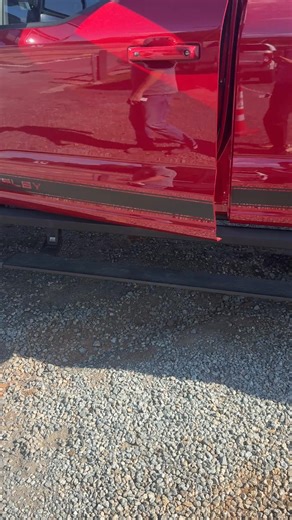 If you didn’t know, NOW YOU DO! WE SELL TRUCKS🔥 Fords, Rams, Limited Editions, Dullys, Single Rear Wheels, long bed, short bed. Black, White, Blue, Red, Grey, WE GOT IT ALL! Stop snoozing and come get your dream truck. ________________________________ Hurry! Give us a call before it’s gone! 📲: (470) 315-4174 Give us a visit at! 📍: 5500 Highway 20 SE Cartersville, GA 30120 Check out the website! 💻: www.cartersvilletrucks.com ________________________________ #ram #ford #f250 #platinum #diesel 