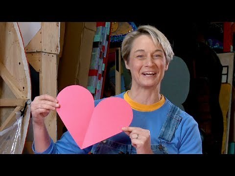 How to Make a Perfect Paper Heart | Sophie's World