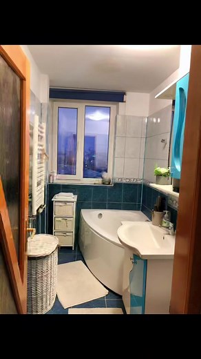 Stunning Bathroom Interiors: Design Inspiration Ideas