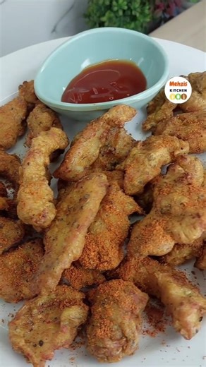 Mehzis Kitchen on Instagram: "Chicken crispy masala  . . . . . . . . . @mehzis_kitchen . . #chickencrispymasala #cooking #foodie #food #winter #winterspecial l #reels #reel #reelsinstagram #explorepage #explore #indian #indianfood #easyrecipes #reelitfeelit #reelkarofeelkaro #desistyle #desi #special #enjoy #tasty #dessert #chocolate"