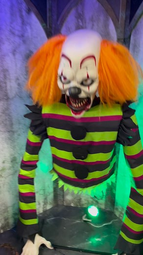 29K views · 454 reactions | This clown is on a ROLL! #spirithalloween #clown #halloweenprop #animation #scary #spookyseason #codeorange #halloween #halloweenlife #halloweenstore | The Scare Factor | Facebook