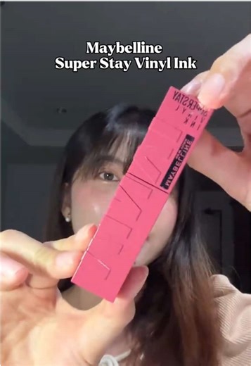 Warm Pink Lipstick Review: Maybelline Vinyl Ink 160