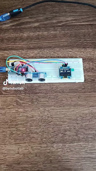 Object distance measurement using ultrasonic sensor and show results on OLED display. #arduino #robotics