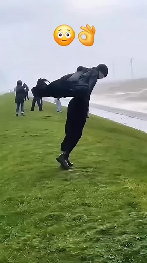 5.7K views · 10K reactions | Don't try dropping your phone in this Irish wind!  | Al'adunafrikaa1 | Facebook
