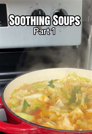 Cabbage Soup Benefits for Gut Health and Detox