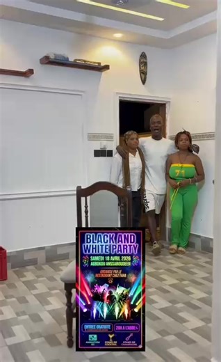 🔥 ÉVÉNEMENT EXCEPTIONNEL CHEZ FARA FOOD 🔥 Note bien la date 📅 : le 18 avril, Fara te prépare une ambiance que tu n’es pas prêt d’oublier ! 🎶 Musique 🍽️ Bons plats 🍹 Boissons fraîches 🔥 Ambiance garantie jusqu’au bout de la nuit Viens vivre un moment unique avec nous, entre amis ou en famille… Chez Fara, on ne fait pas juste manger, on crée des souvenirs ! 📍 Lieu : Fara Food ⏰ Heure : À partir de 20h Ne te fais pas raconter ça… sois là ! 💥 @OLIVO STAR 🌟🇧🇯 @Oloussokpé Youssouf Adeola @