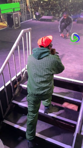 From the bus to the stage: LeeMcKrazy live at Alex Music Festival 2025. 🔥 #9iceEntertainment | 9ice Entertainment