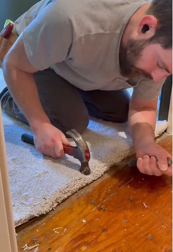 How to Finish Carpet to a Z Bar Transition