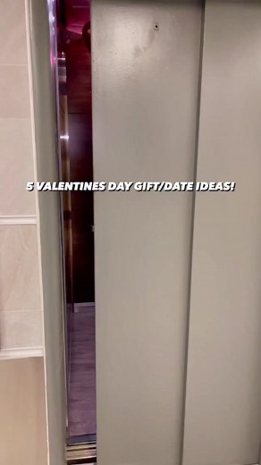 FELLLAS!! “THE PRESSSUREEE IS GETTING WORSA!!” . I Put These In Order From Least Expensive To Most Expensive.. Stay Within Your Budget Fellas! Gifts Are Easy, But These Are Intimate And Thoughtful! Happy Lovers Week/Weekend! #valentinesday #giftideas #dateideas #datenight #howtodate #advicetiktok #mystyle #love #tipsforyoungmen #aliciakeys