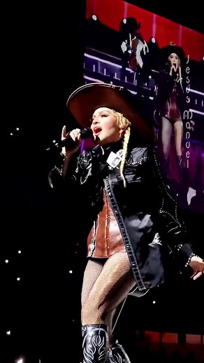 La Isla Bonita - Madonna | Spanish Lyrics