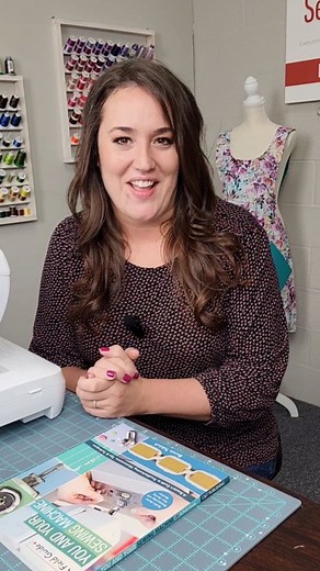 Learn the fundamentals of free motion quilting and how to quilt on a Cutie Frame! #thegracecompany #quilt #quilting | Sewing Parts Online