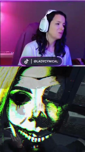 ​Fighting for my life against the Xenomorph AND Chat. 💀 It’s officially Alien vs. Chat in here.