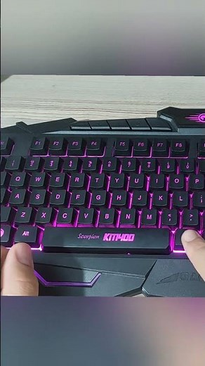 Type at @@| Qwertz or German keyboard Wie gibt man das @-Zeichen auf der Tastatur ein? #keyboard