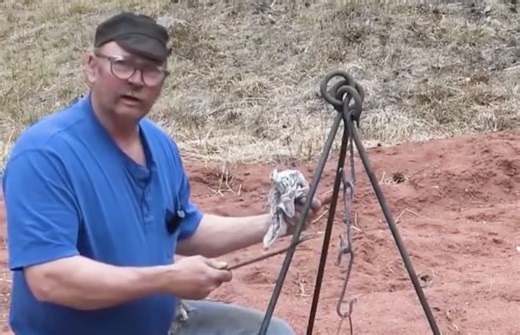 Basic Blacksmithing Project: A Campfire Tripod!