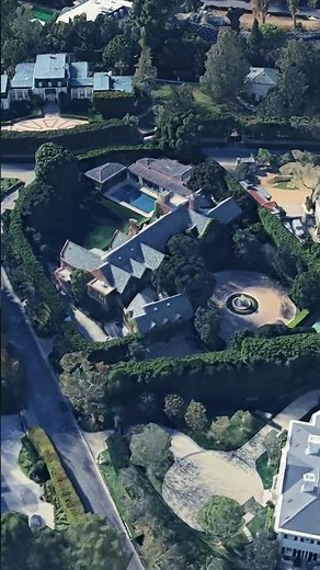 The Most Mysterious Mansion in Bel-Air