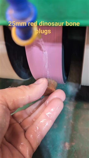 秊 領 Finishing up the final polish on these 1" - 25mm red dinosaur bone plugs. Yup. Real dinosaur bone! Like seeing those videos? Have ideas for more? Comment below  These are for sale. #handmade #austinplugandtunnelco #plugmaker #customplugs | Austin Plug & Tunnel Co. | Facebook