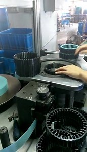 2.5K views · 30 reactions | Stator Automatic Insulation Paper Inserting Machine：Through the mechanical operation, the insulating paper is fed into the stator groove by the feeding box. The paper cutter cuts off the paper, and the paper is pressed into the stator groove by the punching needle. And the machine can save time and improve product quality. | UTECK MOTOR | Facebook