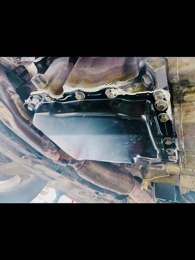 Oil pan replacement on this 2016 Chevy Malibu,customer supplied the parts and we knocked it out in 2 hours. #mobilemechanic #mechanicvideos #affordable #fyp #support #mechanicsoftiktok #beforeandafter #smallbusiness #startedabusiness #texas #seguin #convience #dowhatyoulove