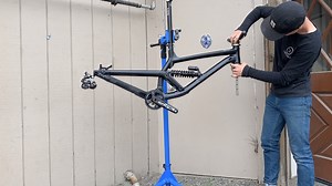 [Video] Dream Bike DH Build